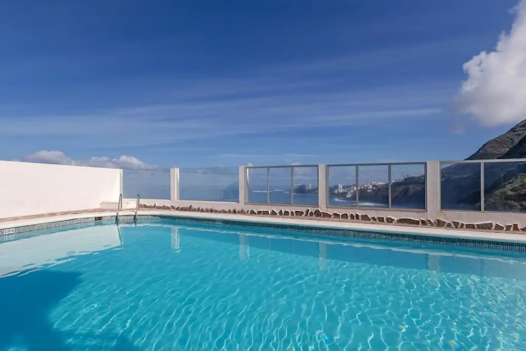 Coastal Vista: Retreat In Nature Bajamar  Bajamar (La Laguna)